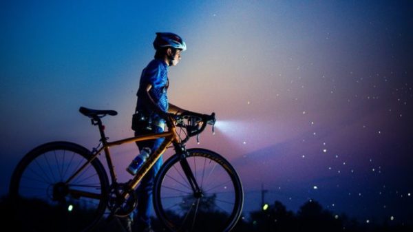 Zhou-YuXiang Bicycle Reflective Lens MTB Road Bike Automatic Reflectors Cycling Warning Light Bike Cycling Safety Accessories